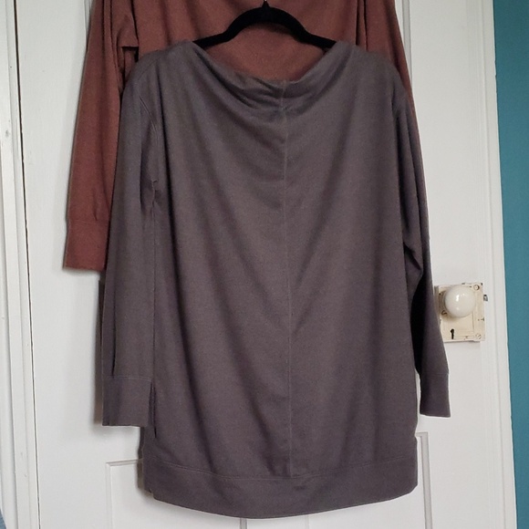 Long sleeve tops - Picture 2 of 2